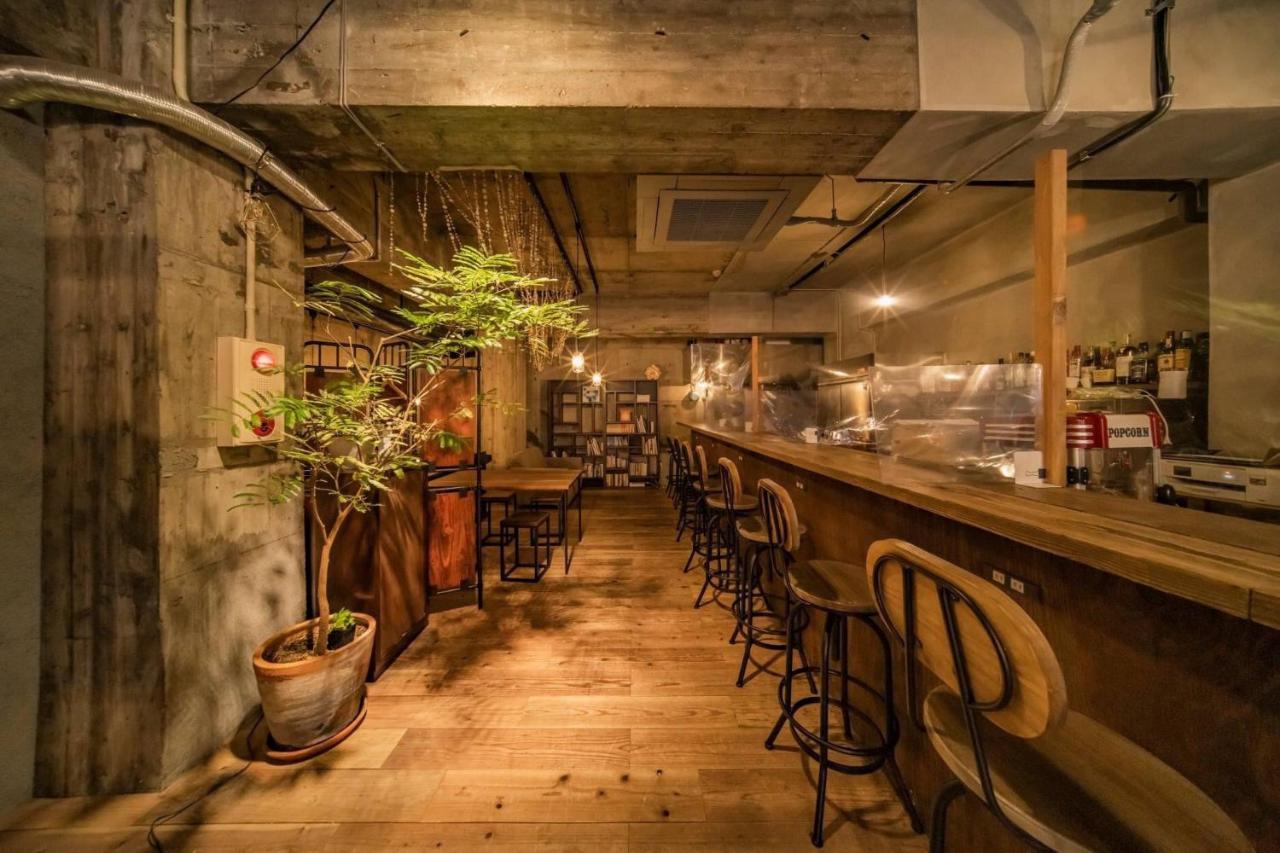 Artbar & Guesthouse Ennova Атами Екстериор снимка