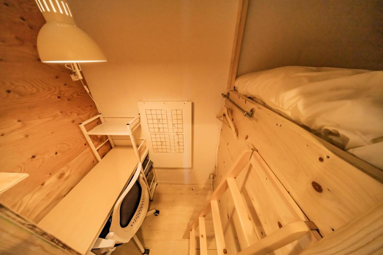 Artbar & Guesthouse Ennova Атами Екстериор снимка
