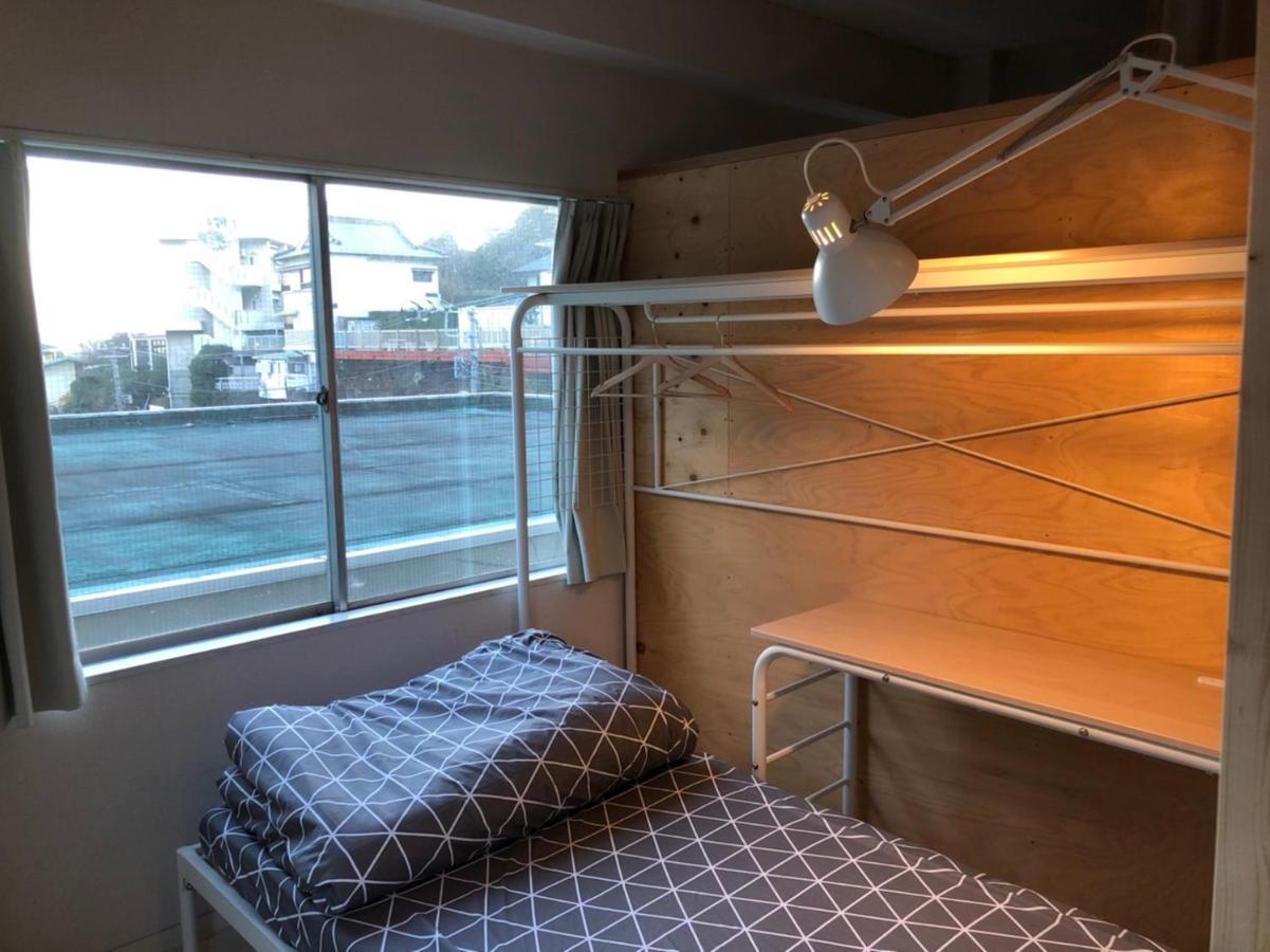Artbar & Guesthouse Ennova Атами Екстериор снимка
